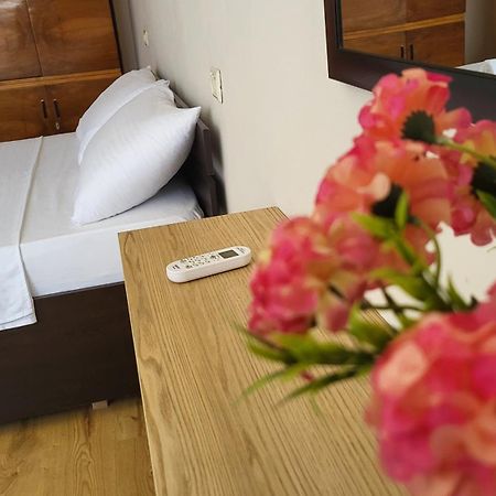 Liam'S Apartment Дуррес Экстерьер фото